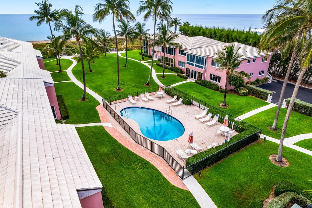 FOUNTAIN HOUSE - Residential