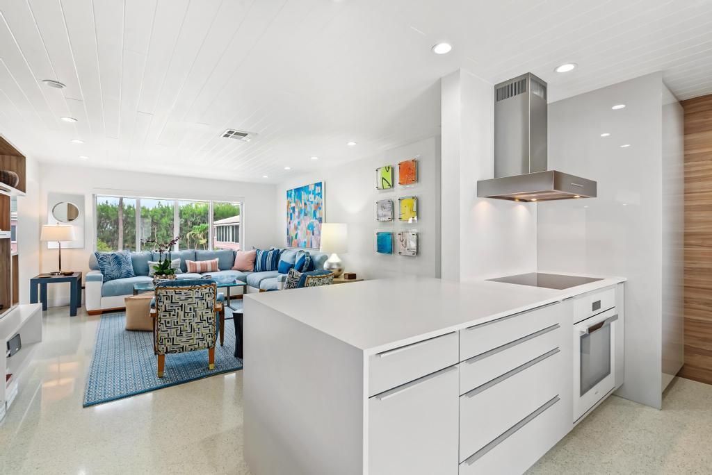 FOUNTAIN HOUSE - Residential