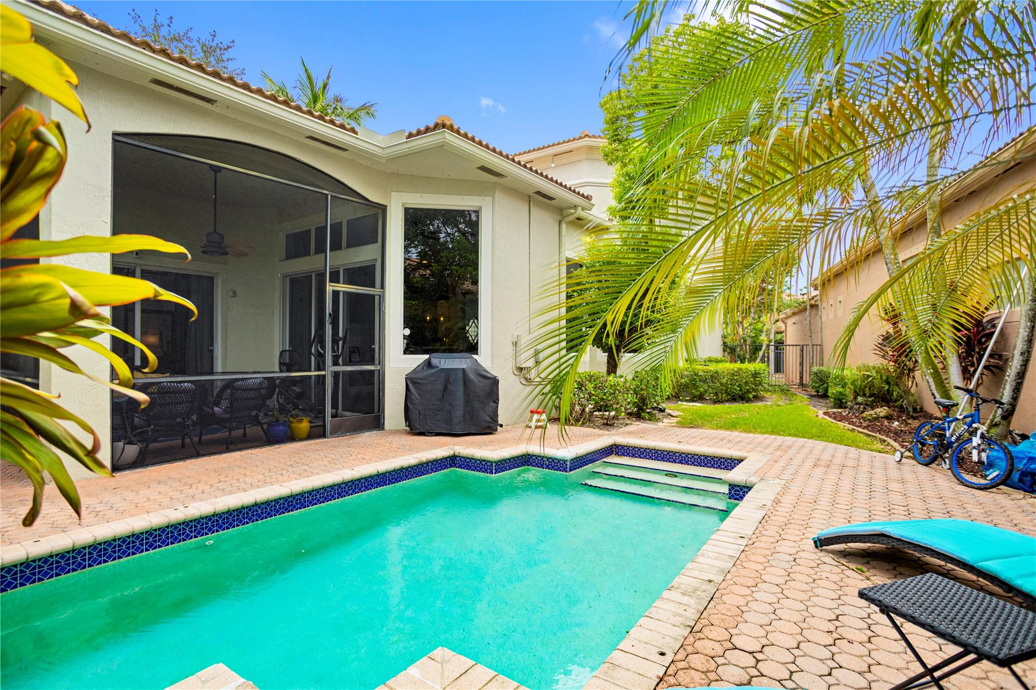 HERON BAY FOUR - Residential