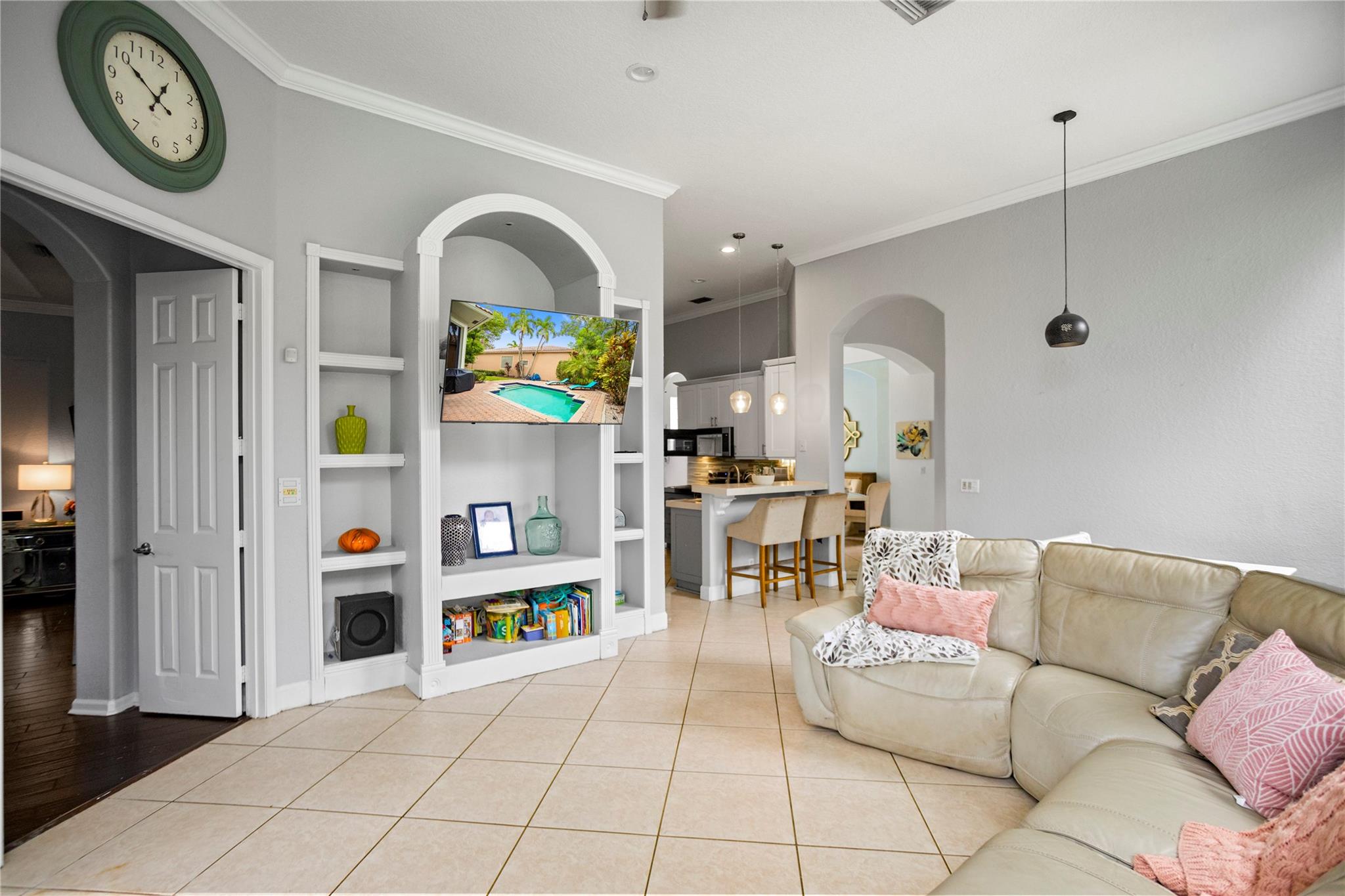 HERON BAY FOUR - Residential