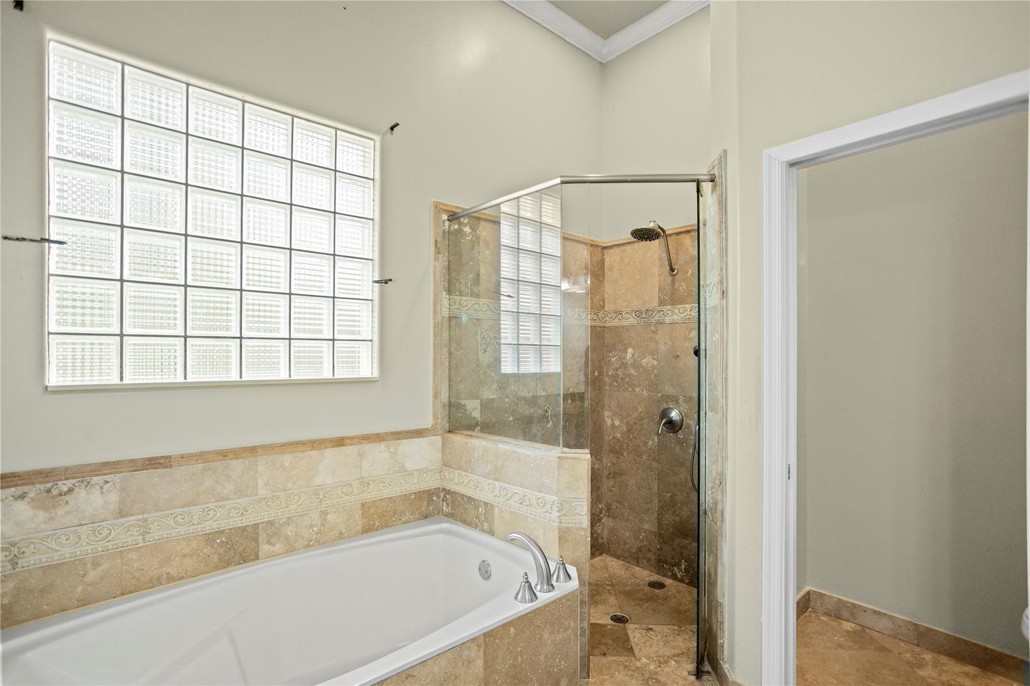HERON BAY FOUR - Residential