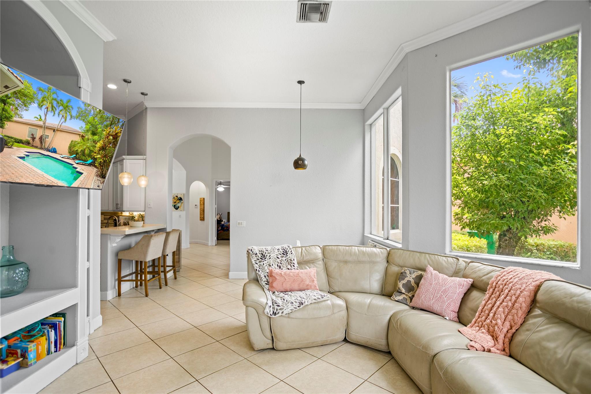 HERON BAY FOUR - Residential