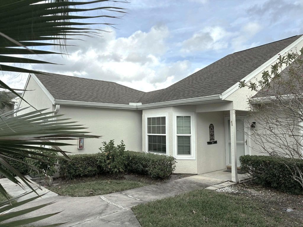 Photo of 1901 Westminster Circle #1, Vero Beach, FL 32966 (MLS # R11145095)