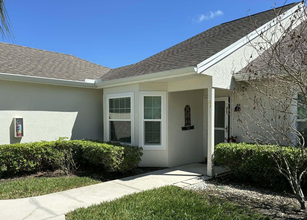 Photo of 1901 Westminster Circle #1, Vero Beach, FL 32966 (MLS # R11145095)