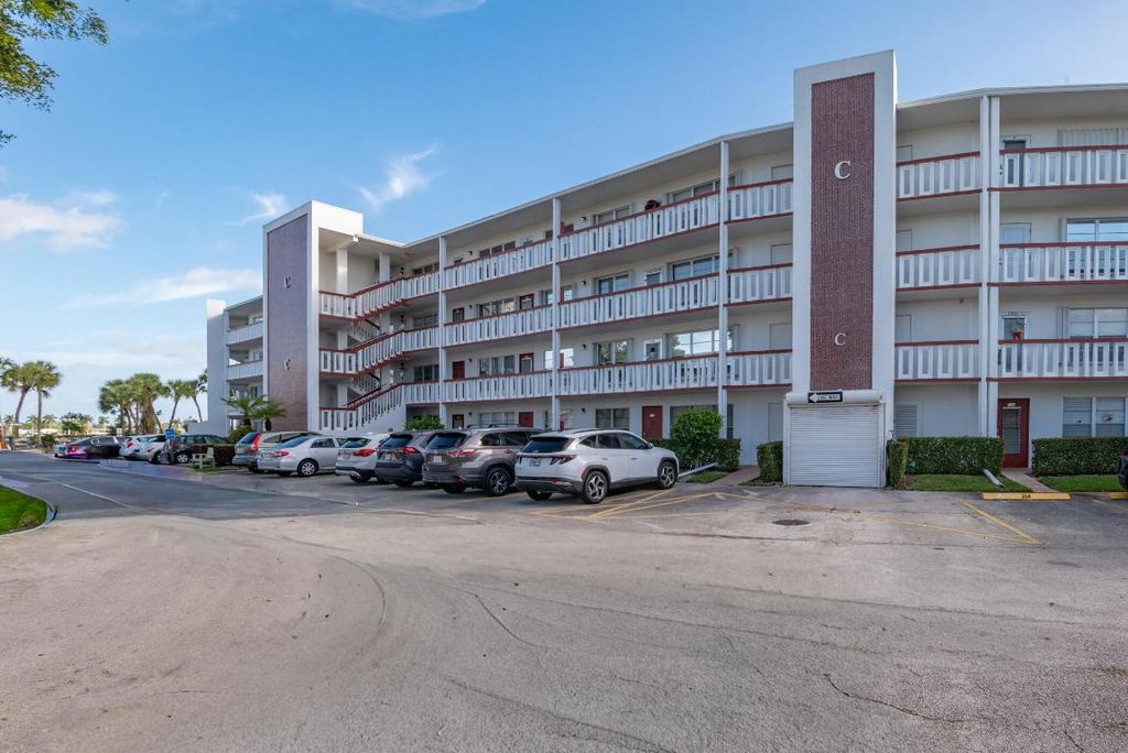 Photo of 303 Greenbrier C, West Palm Beach, FL 33417 (MLS # R11150588)