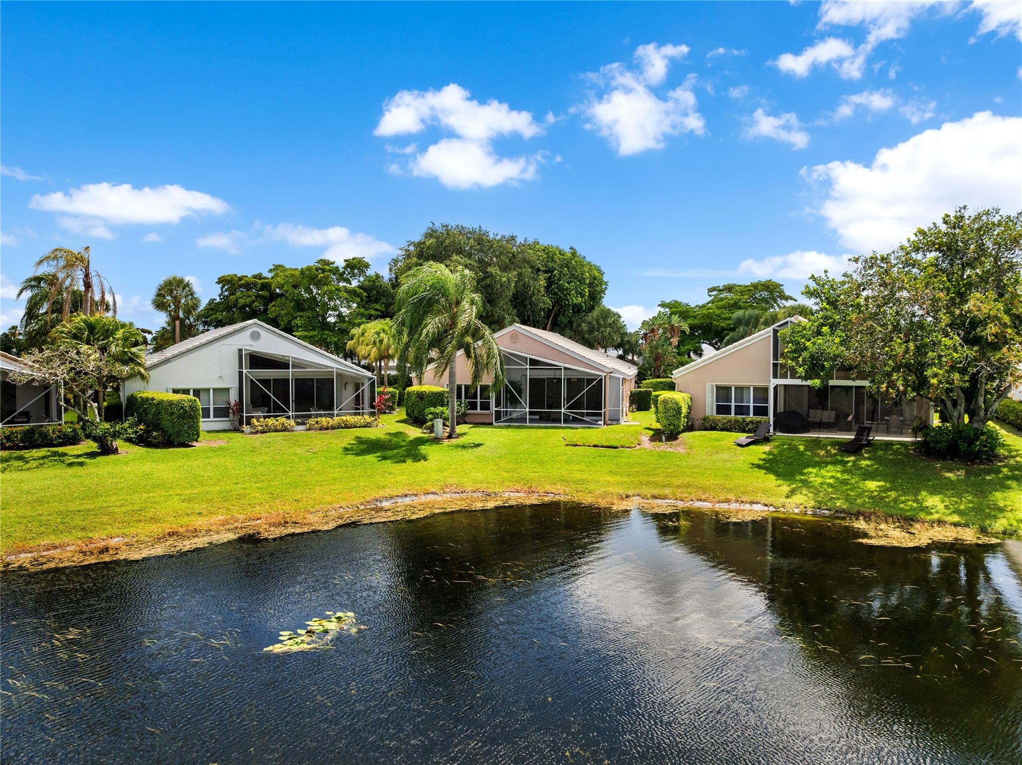 11824 Fountainside Cir