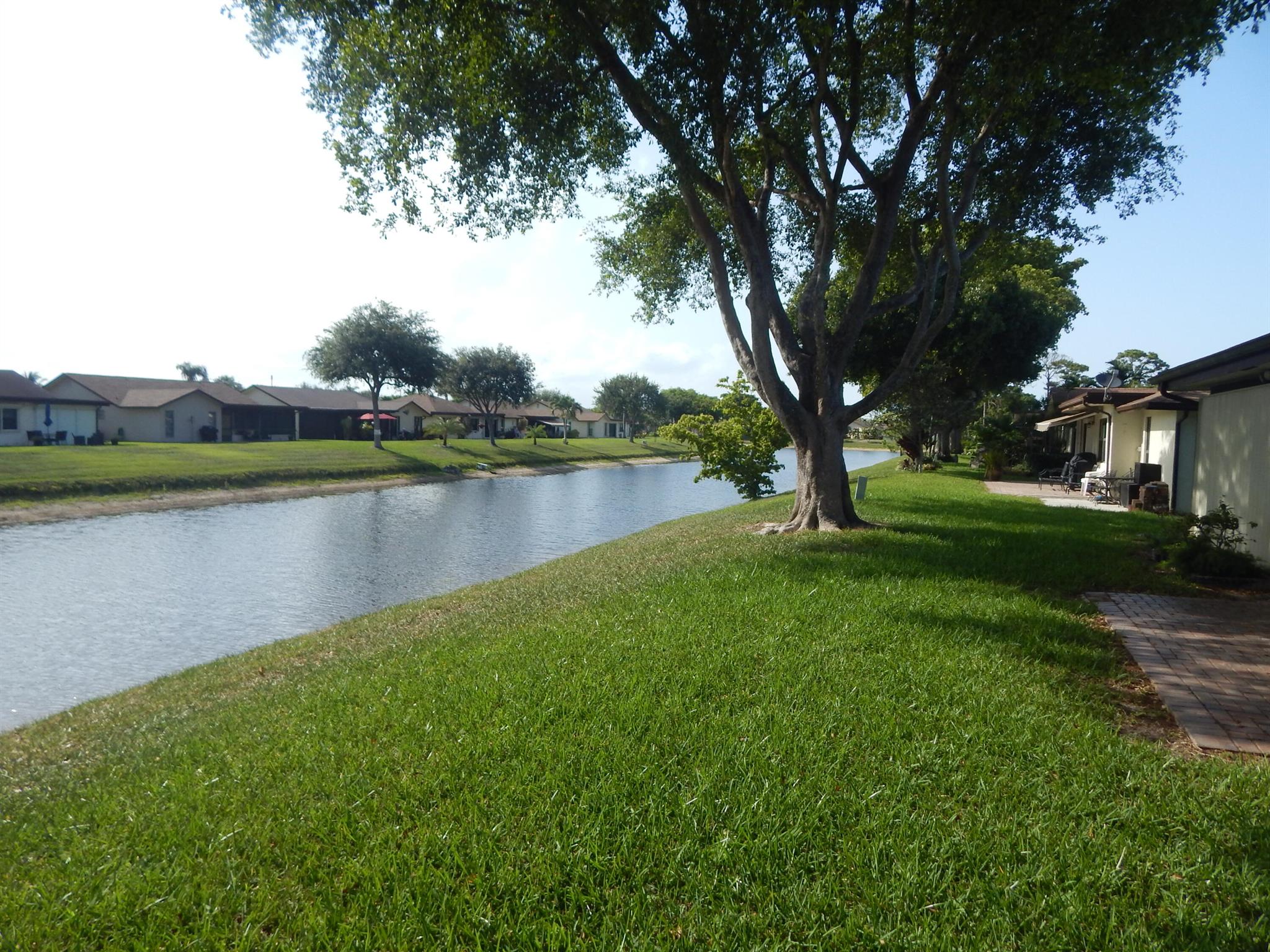 6239 Lakemont Circle