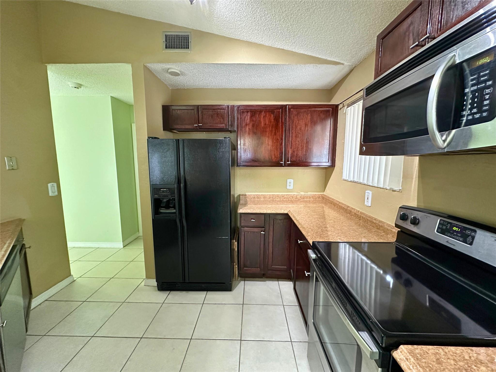 University Park Parcels 1 - Residential Lease