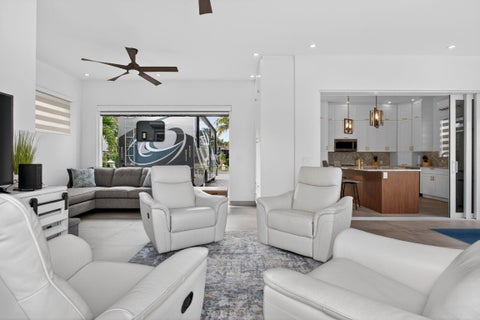 Tiny photo for 633 N Cortez Drive #633, Margate, FL 33068 (MLS # F10546218)