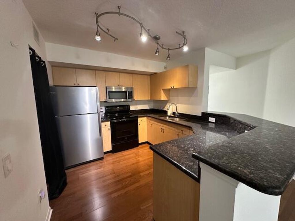 Photo of 401 Villa Circle, Boynton Beach, FL 33435 (MLS # R11166940)