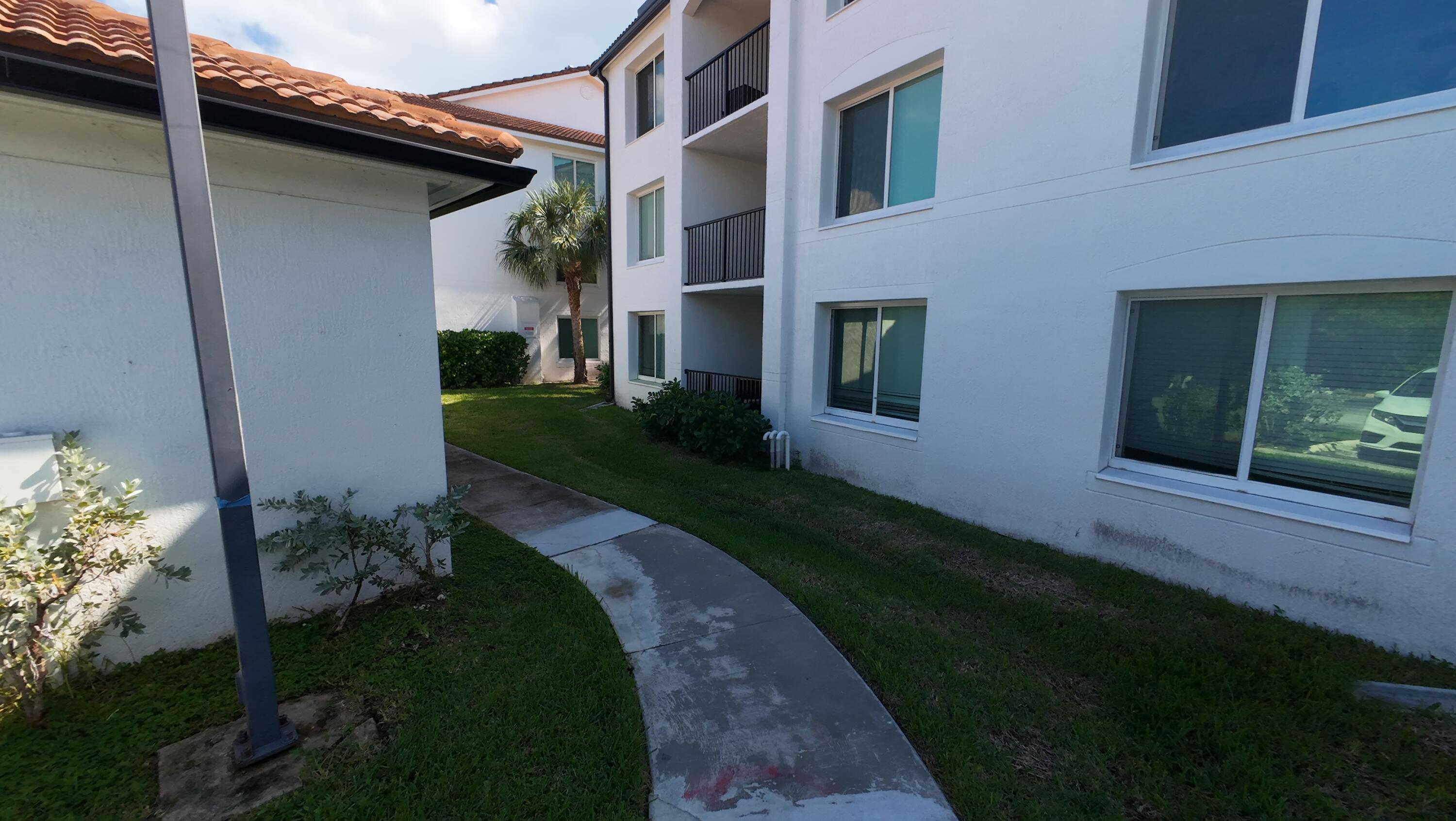 VILLA DEL SOL CONDO - Residential