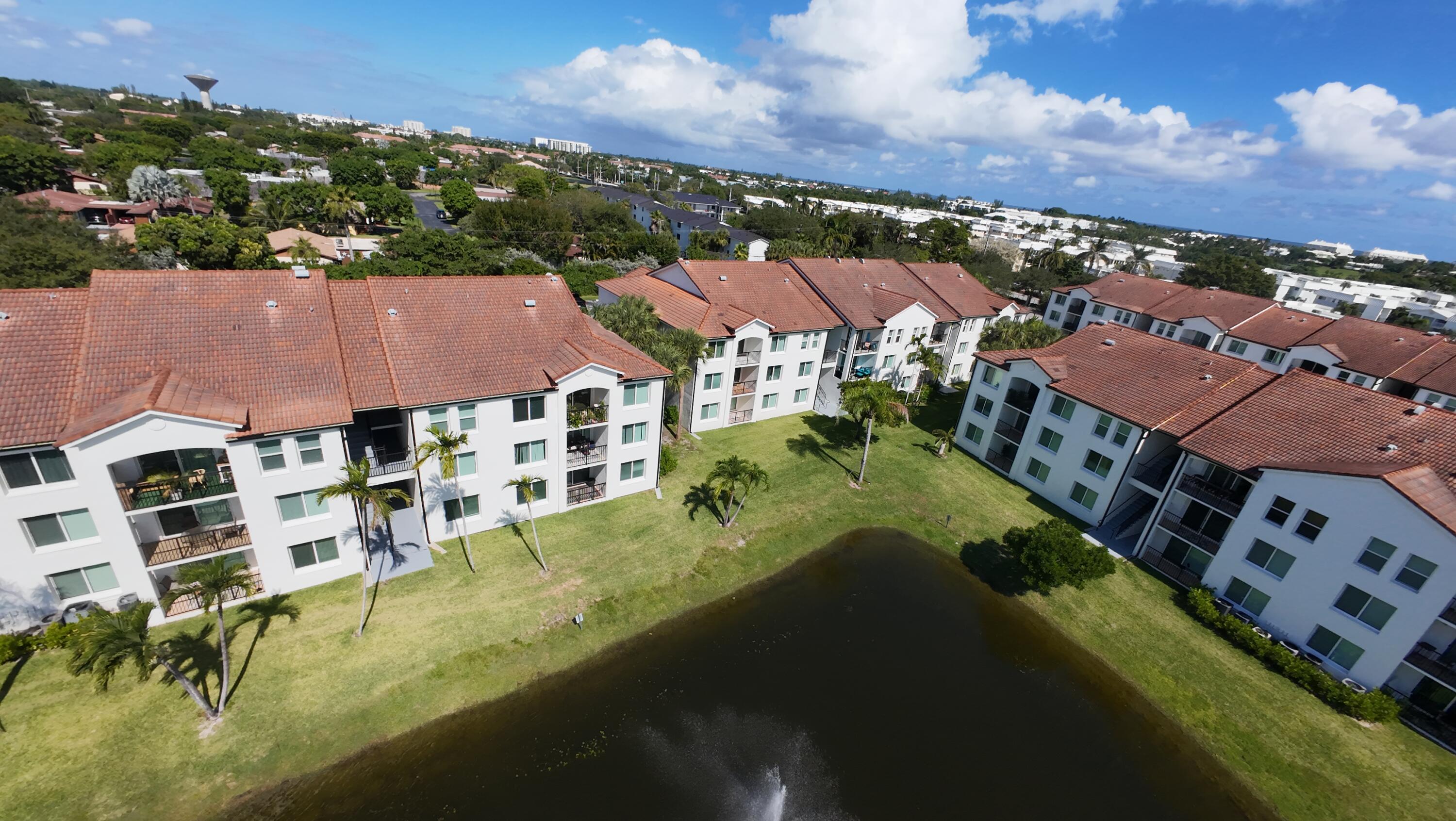 VILLA DEL SOL CONDO - Residential