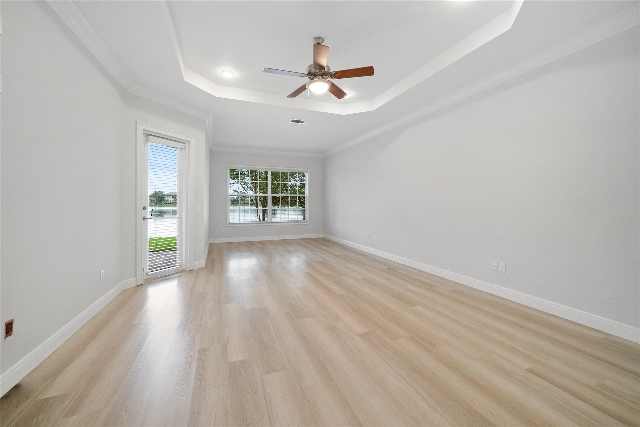 Debuys 180-147 B - Residential Lease