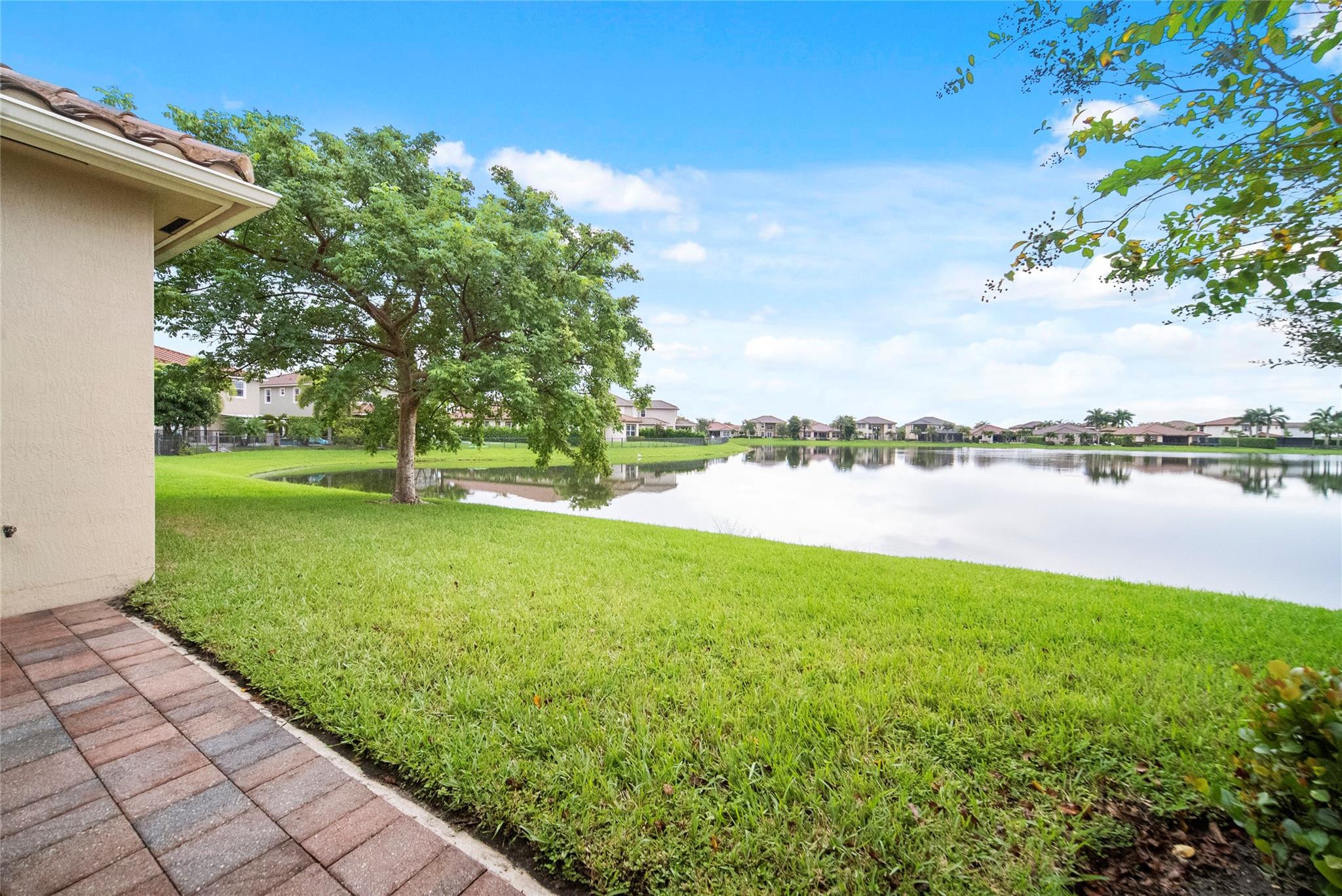 Debuys 180-147 B - Residential Lease