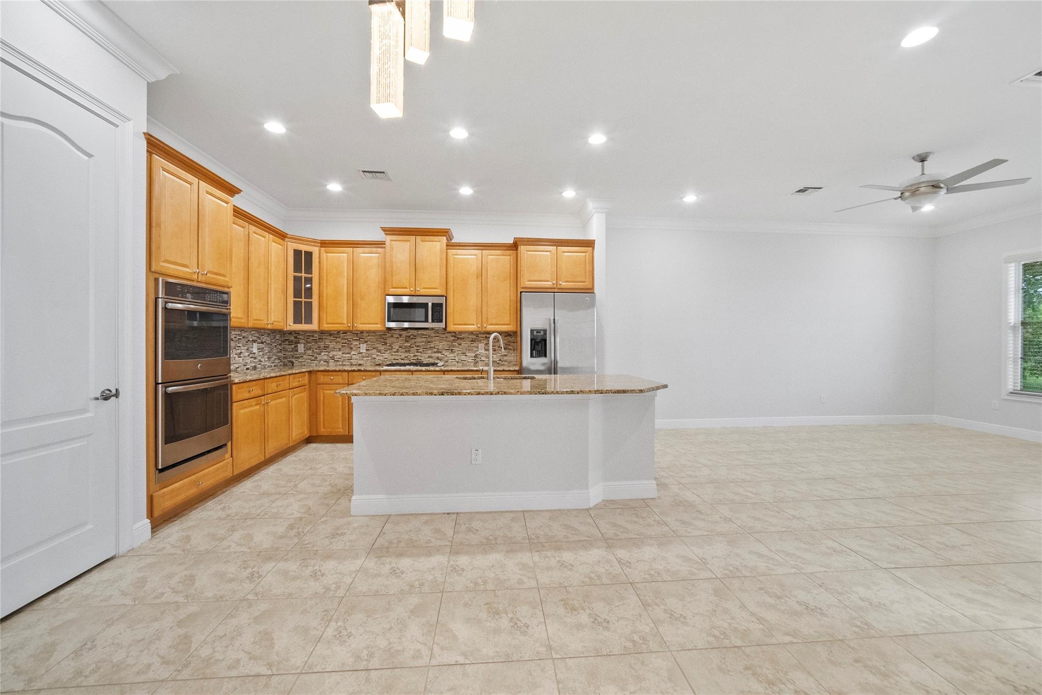 Debuys 180-147 B - Residential Lease