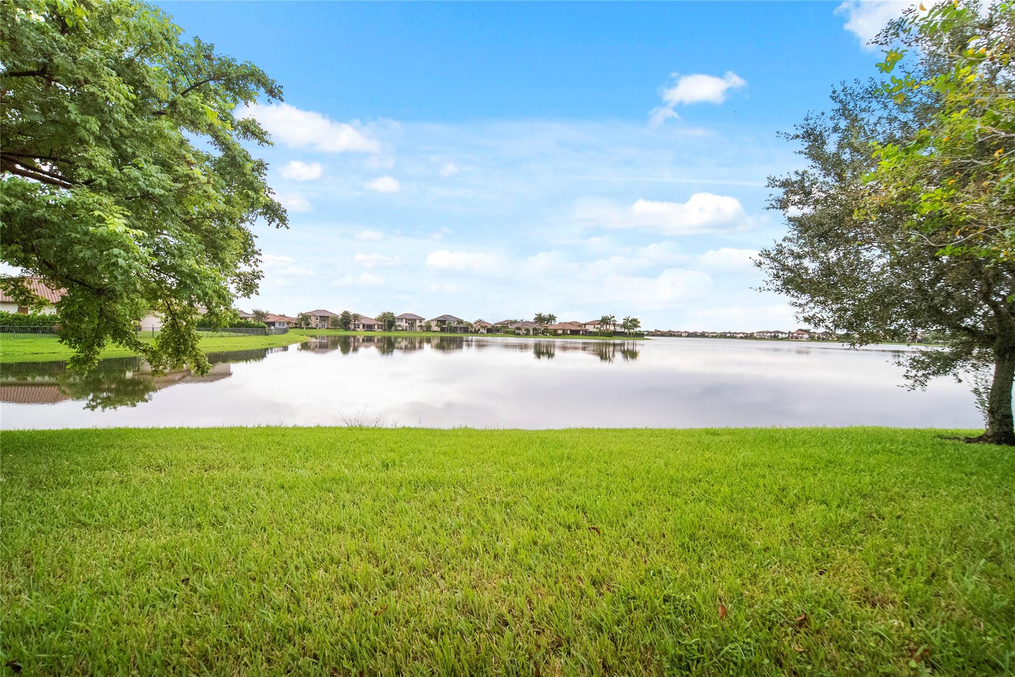 Debuys 180-147 B - Residential Lease