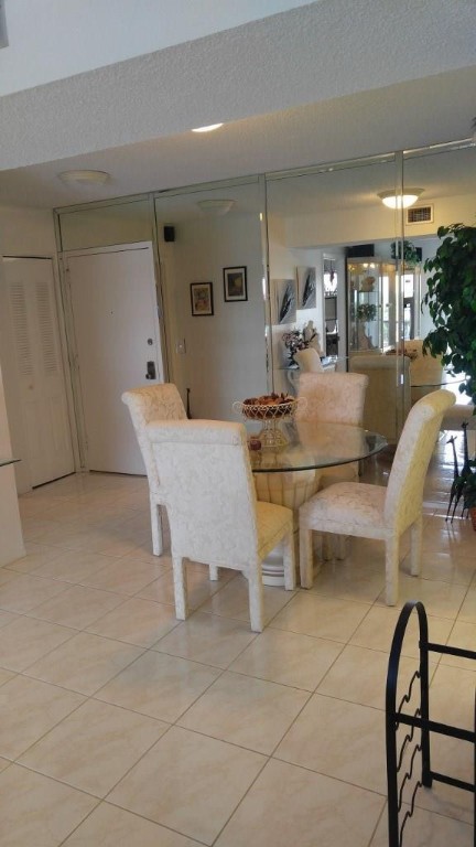 Manors of Inverrary - Residential