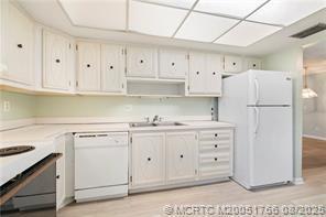 RIVER VISTA CONDO - Residential Lease