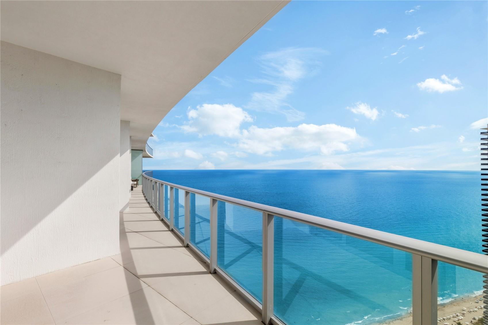 Hyde Beach Resort - Residential