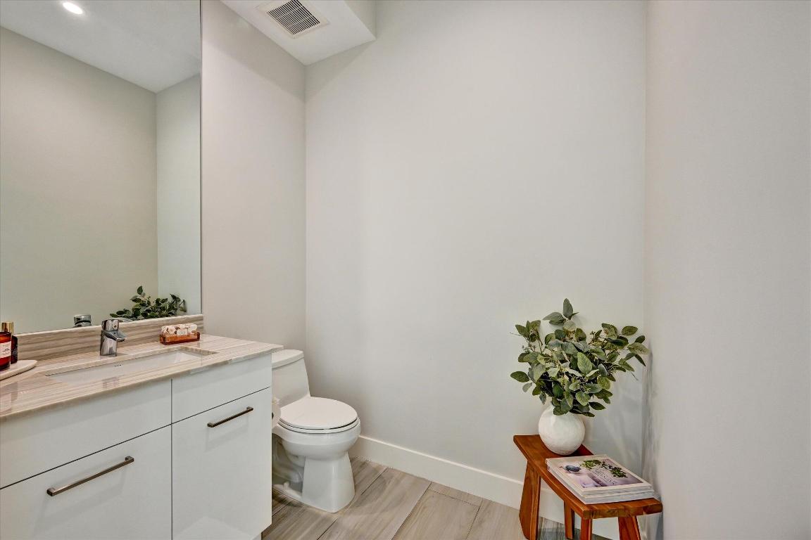 SPANISH RIVER TOWNHOMES - Residential