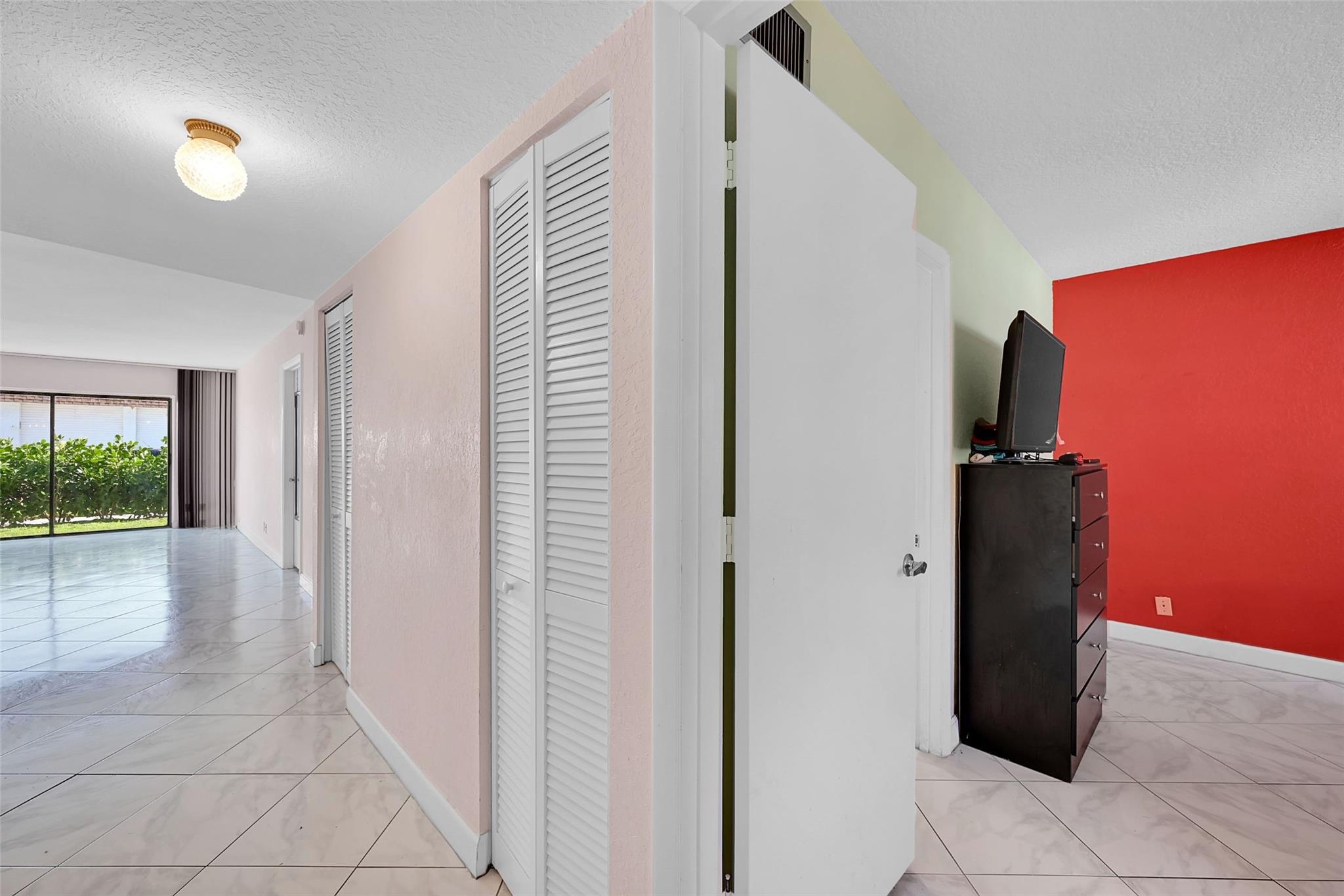 860 SE 6th Ave 304