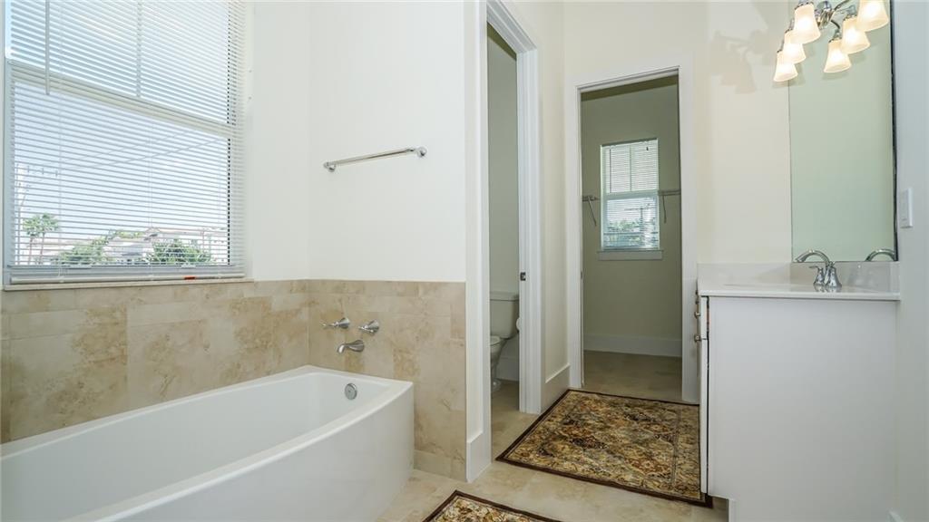 Progresso 2-18 D - Residential Lease