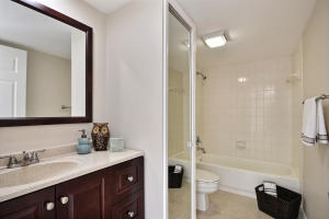 EMERALD LAKES PHASES II, III & IIIA - Residential