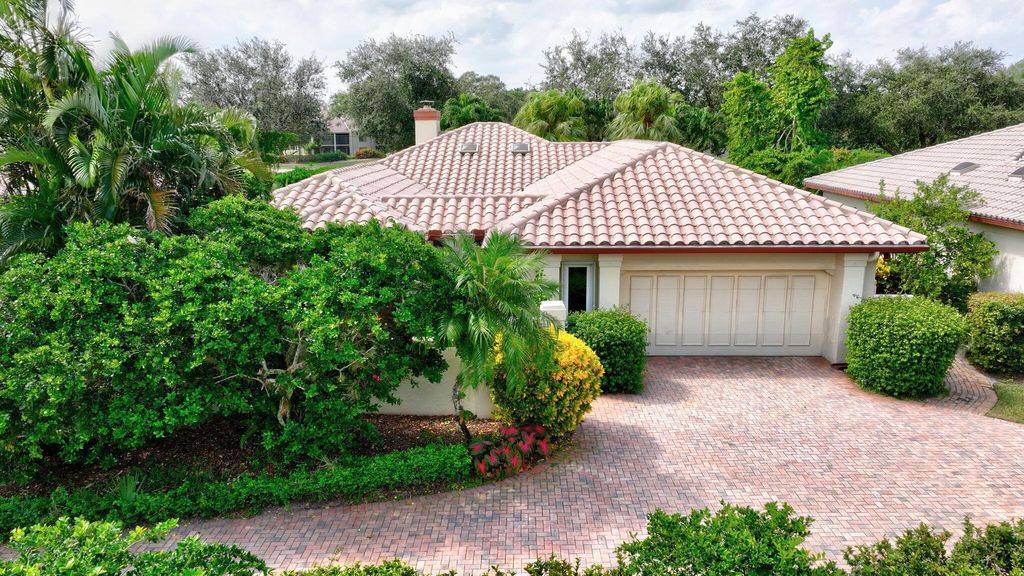 Photo of 6374 SE Ironwood Circle, Stuart, FL 34997 (MLS # R11028999)