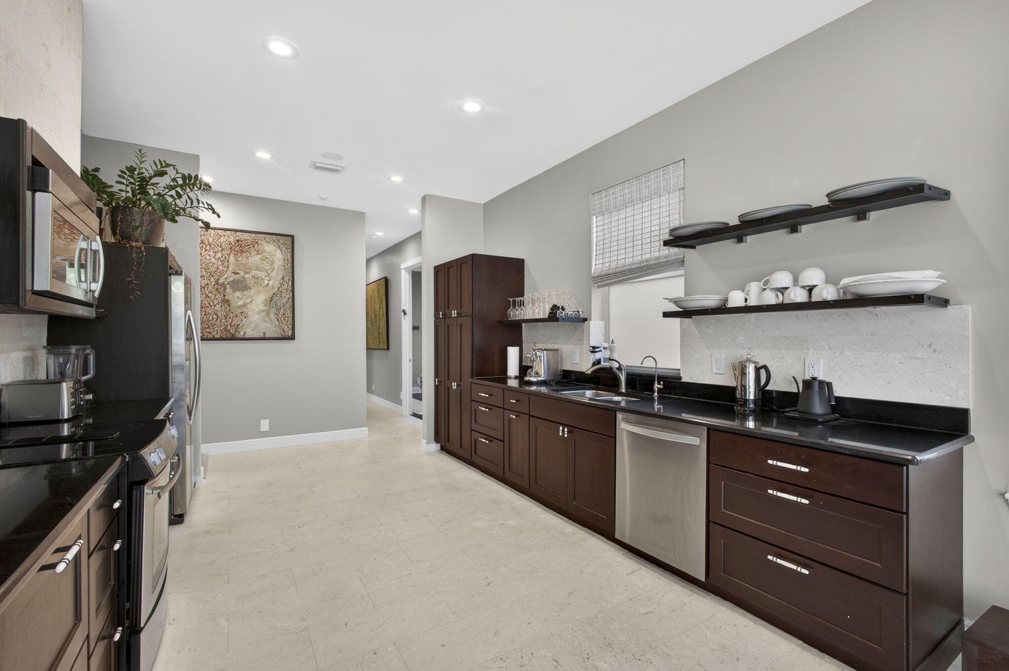MYSTIC COVE - Residential Lease