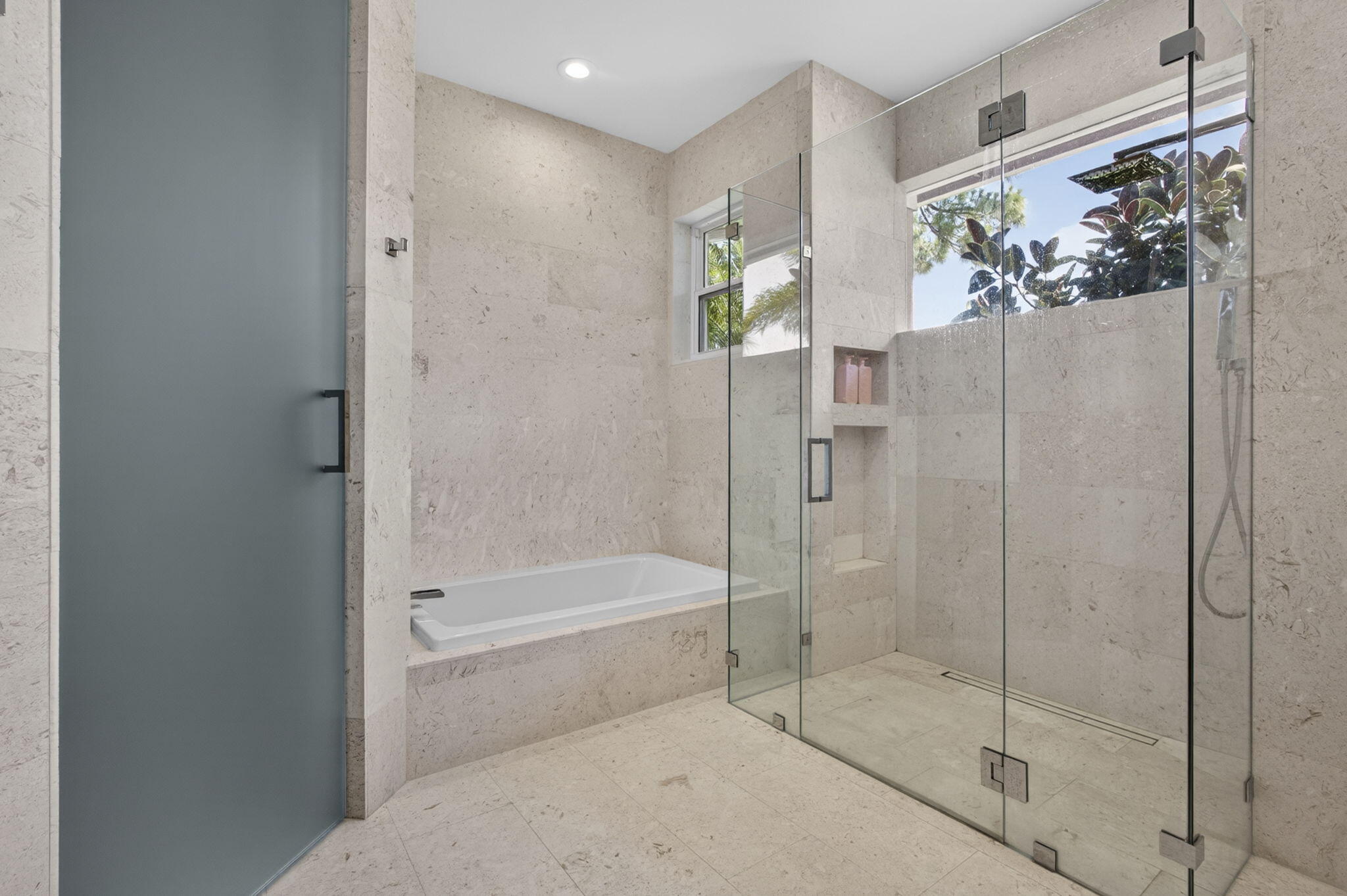 MYSTIC COVE - Residential Lease