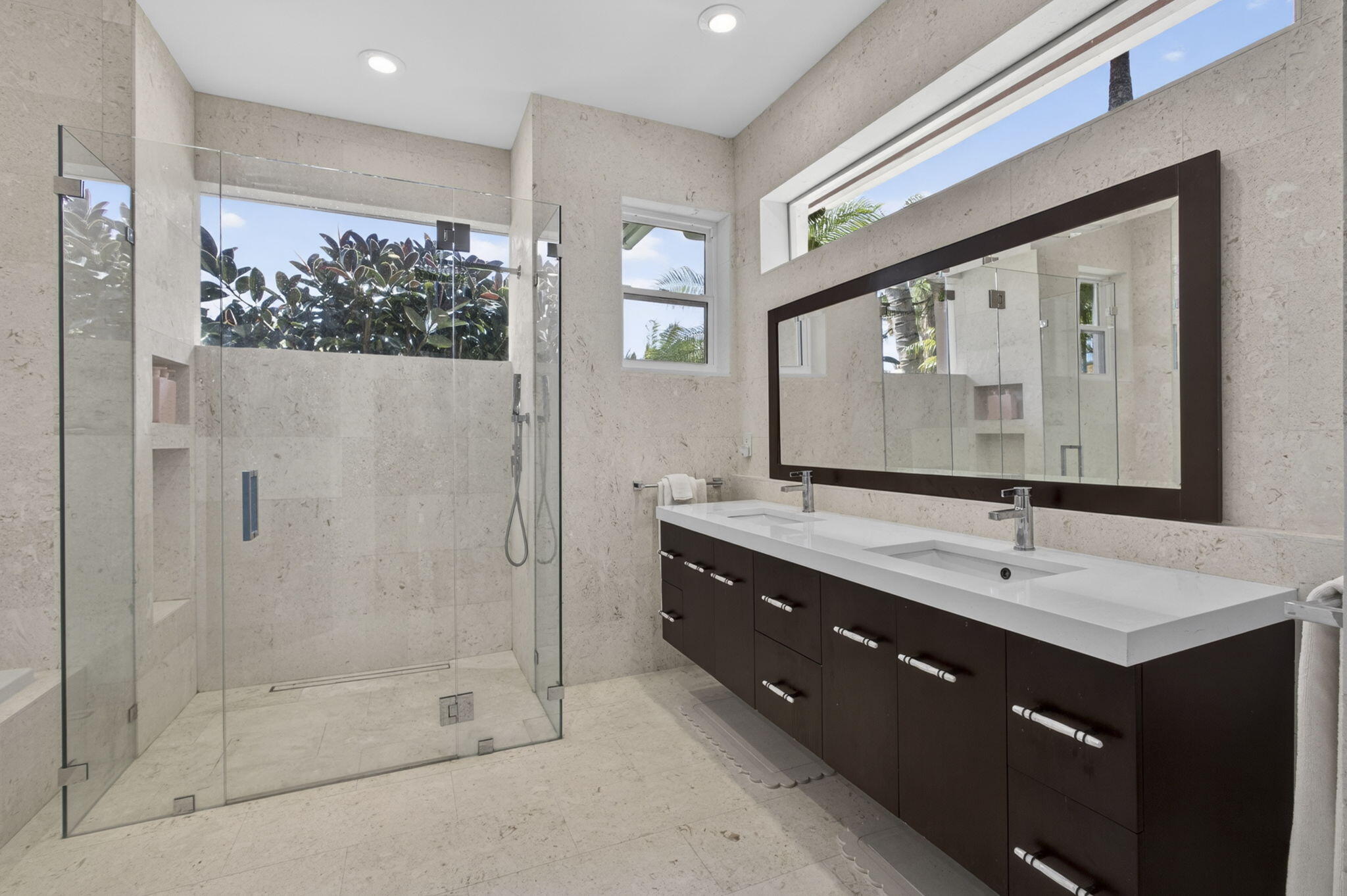MYSTIC COVE - Residential Lease