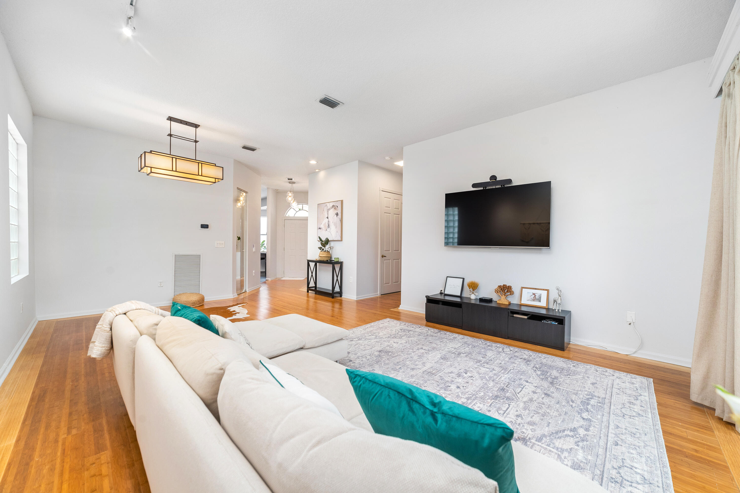 CLASSICS AT BEAR LAKES - Residential