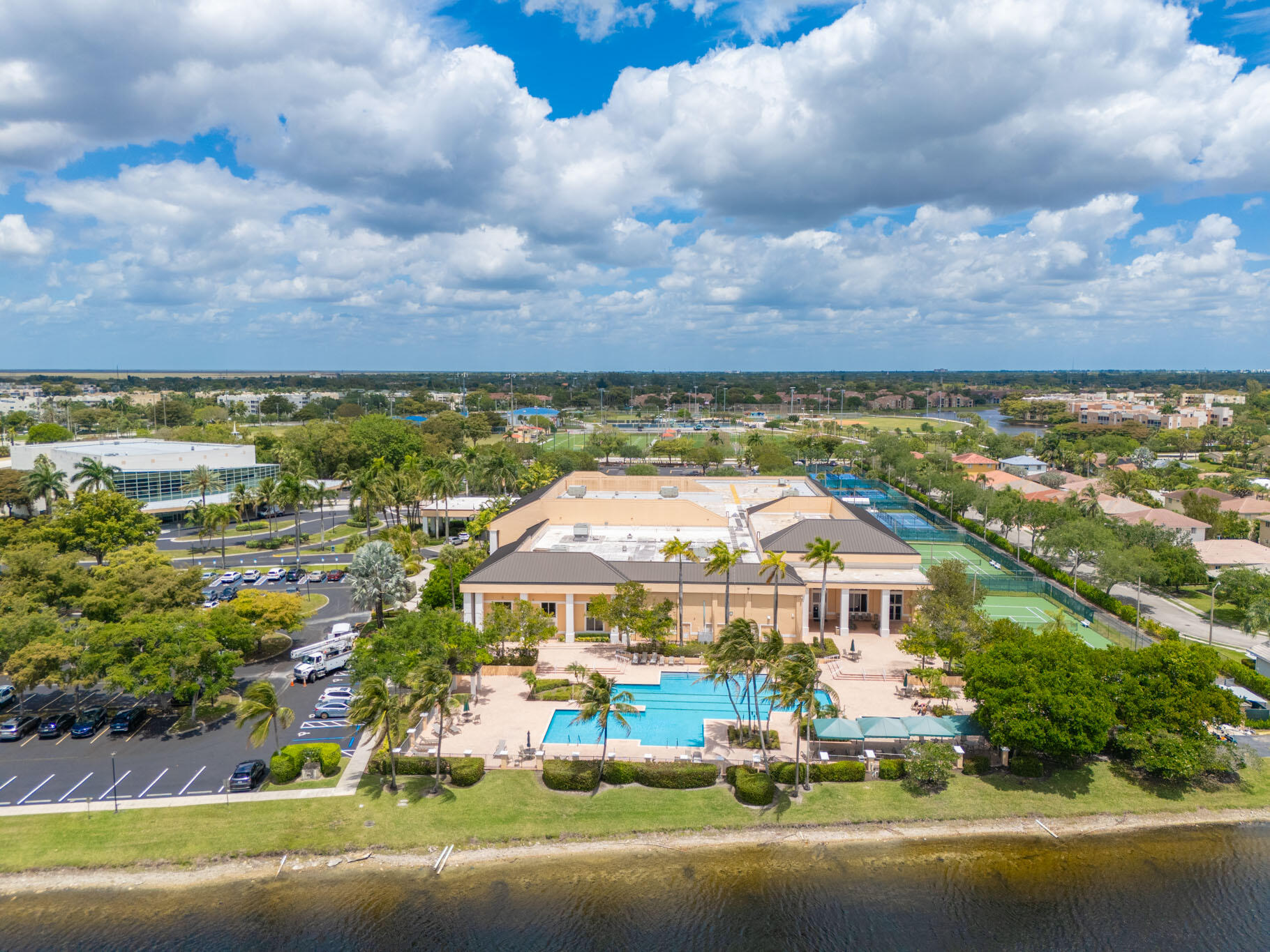 BELFORT CONDOMINIUM K - Residential