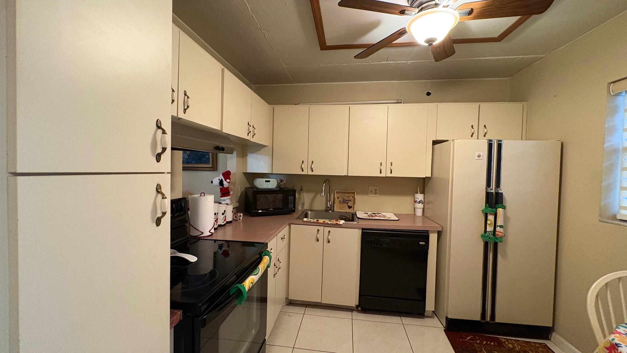 HOLIDAY SPRINGS VILLAGE 2 - Residential