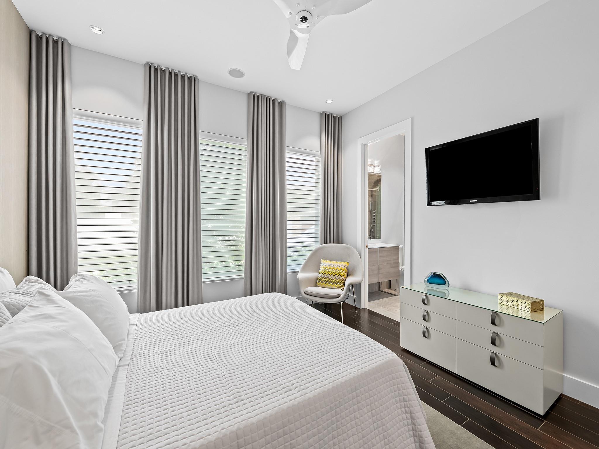 Coral Ridge - Residential