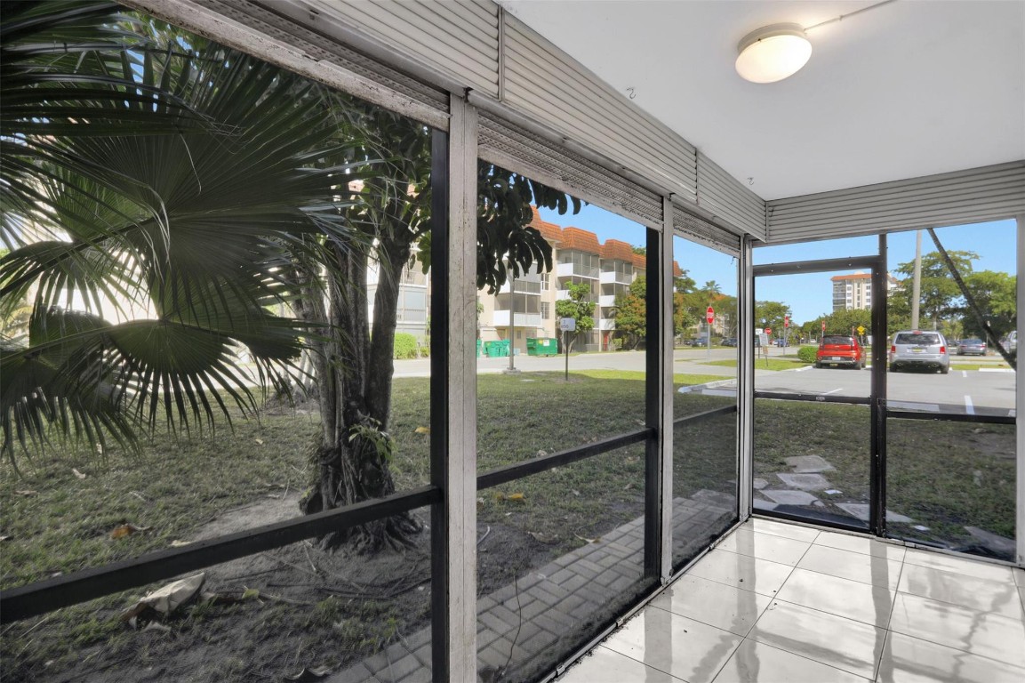 Manors of Inverrary - Residential