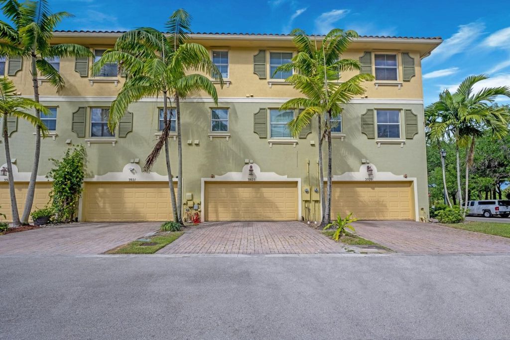 Photo of 3925 Sleepy Orange Lane #3925, Coconut Creek, FL 33073 (MLS # F10482223)