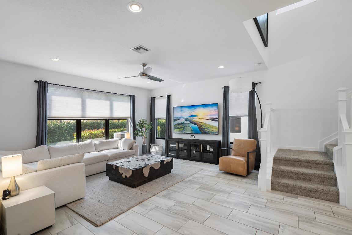 8710 Corvus Drive