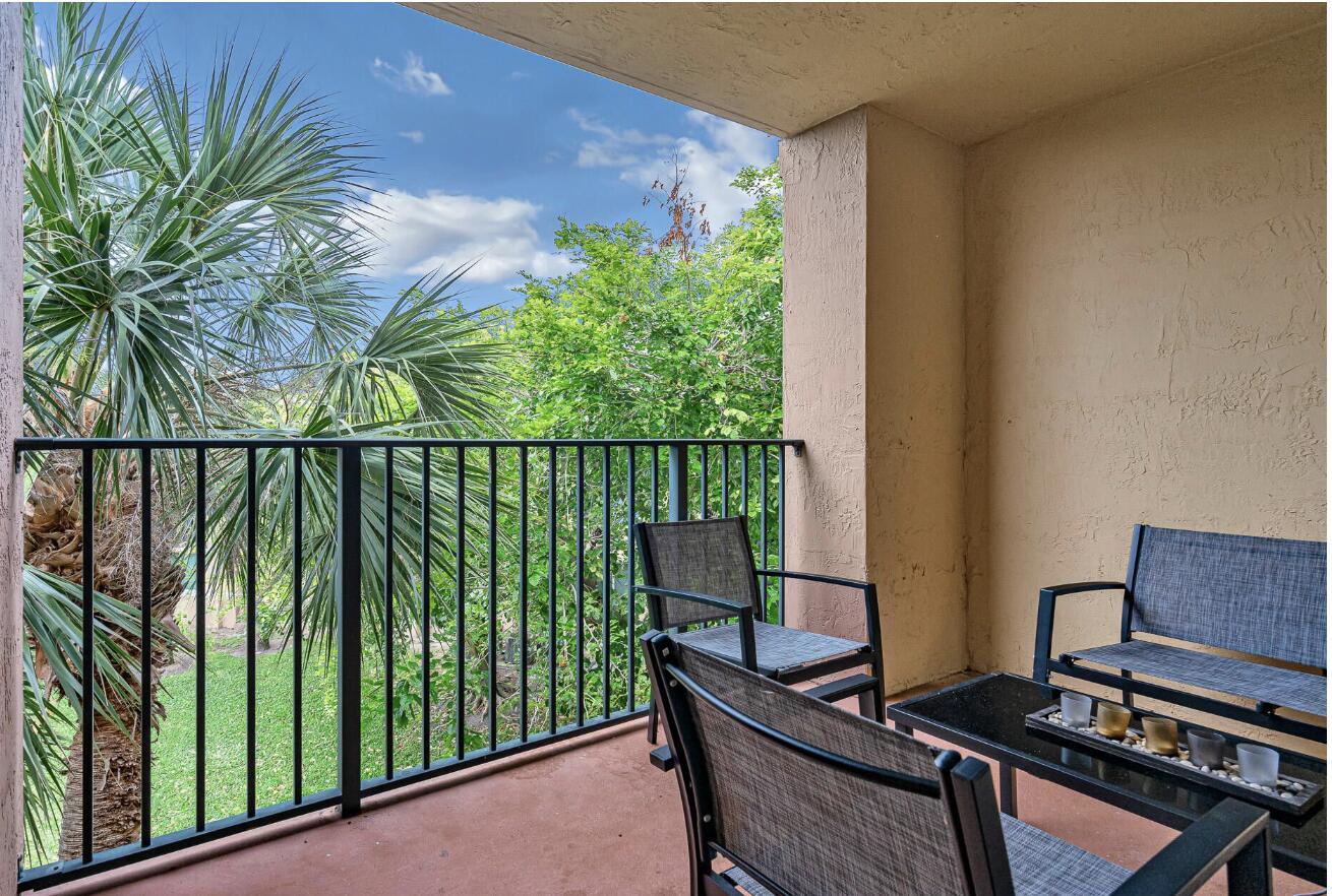 View photos, virtual tours, details... 200 Scotia Drive 305