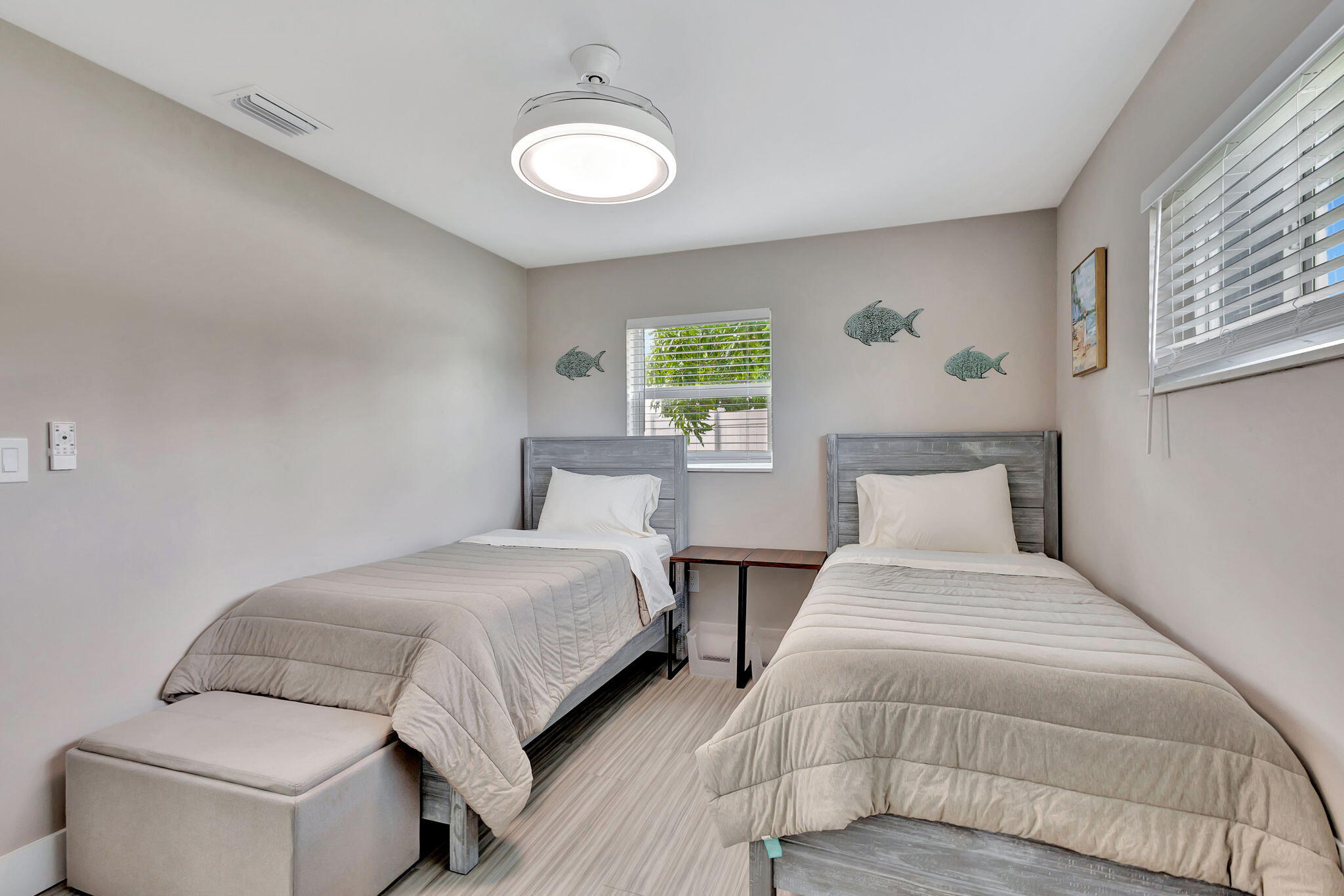 PALM BEACH SQUARE UNIT 2 - Residential