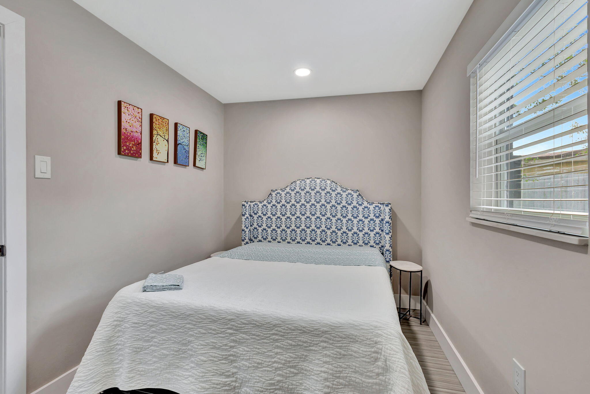 PALM BEACH SQUARE UNIT 2 - Residential