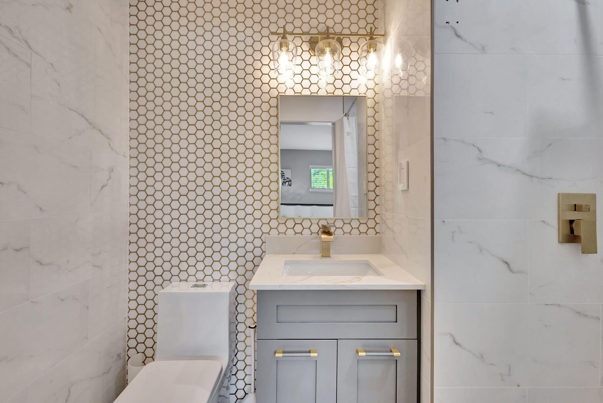 PALM BEACH SQUARE UNIT 2 - Residential