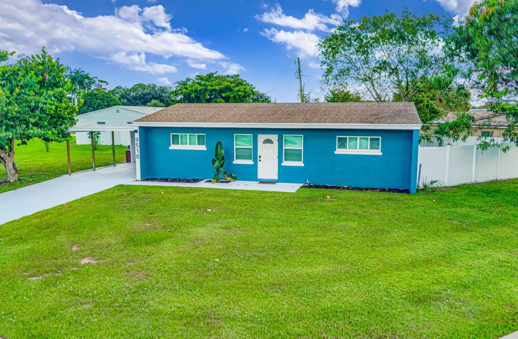 Photo of 9518 Keating Drive, Palm Beach Gardens, FL 33410 (MLS # R11157806)