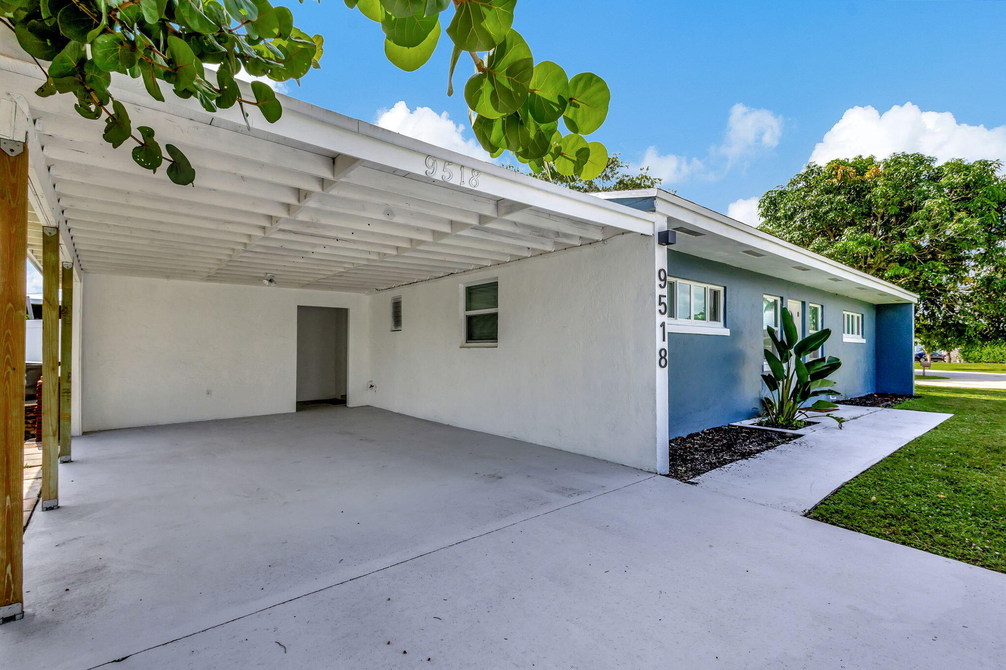PALM BEACH SQUARE UNIT 2 - Residential