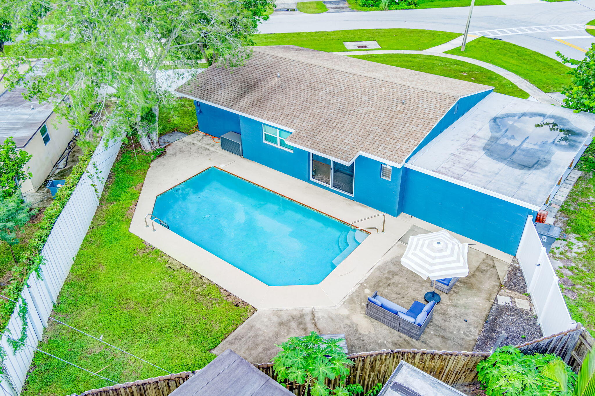 PALM BEACH SQUARE UNIT 2 - Residential