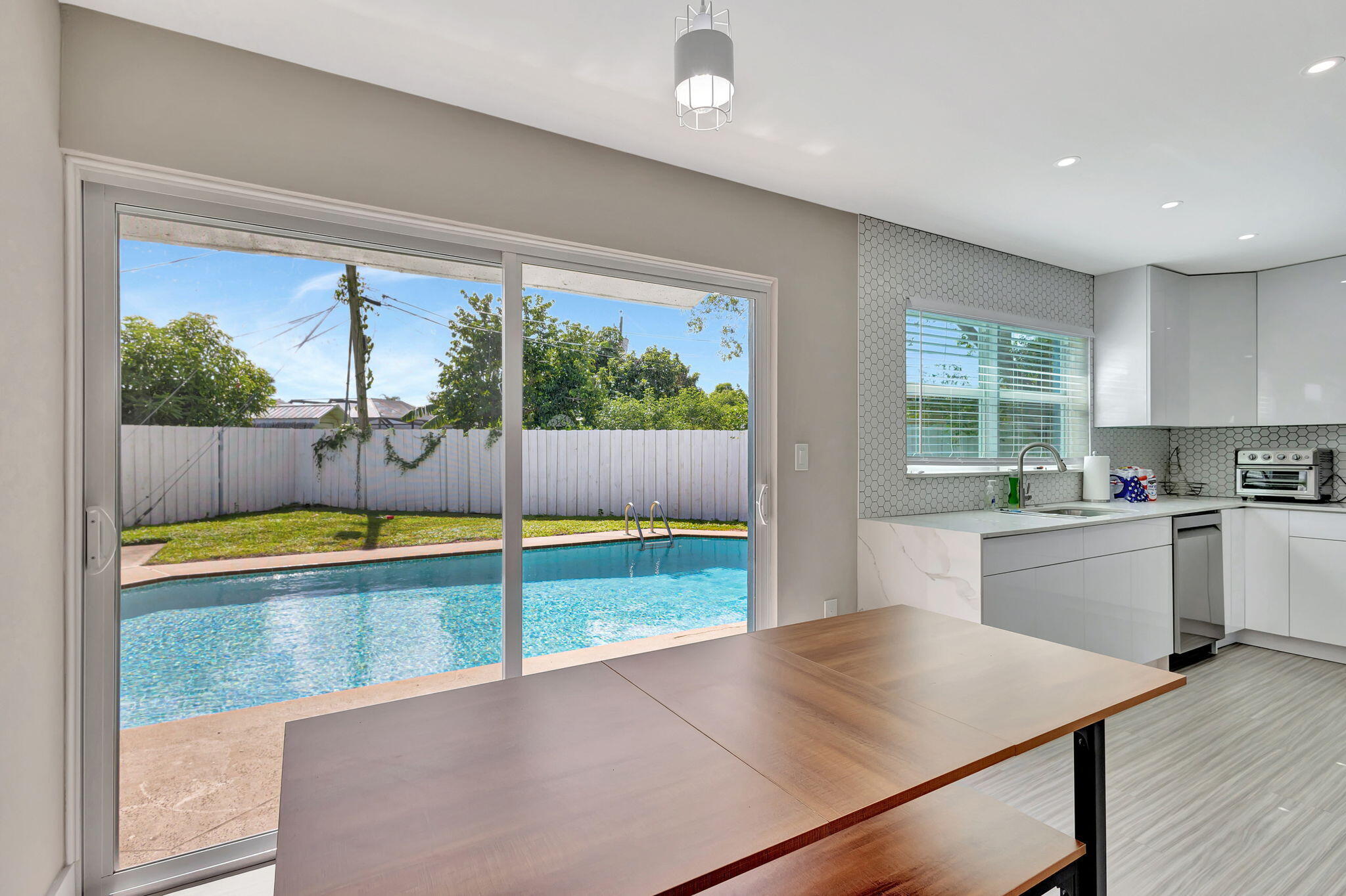 PALM BEACH SQUARE UNIT 2 - Residential