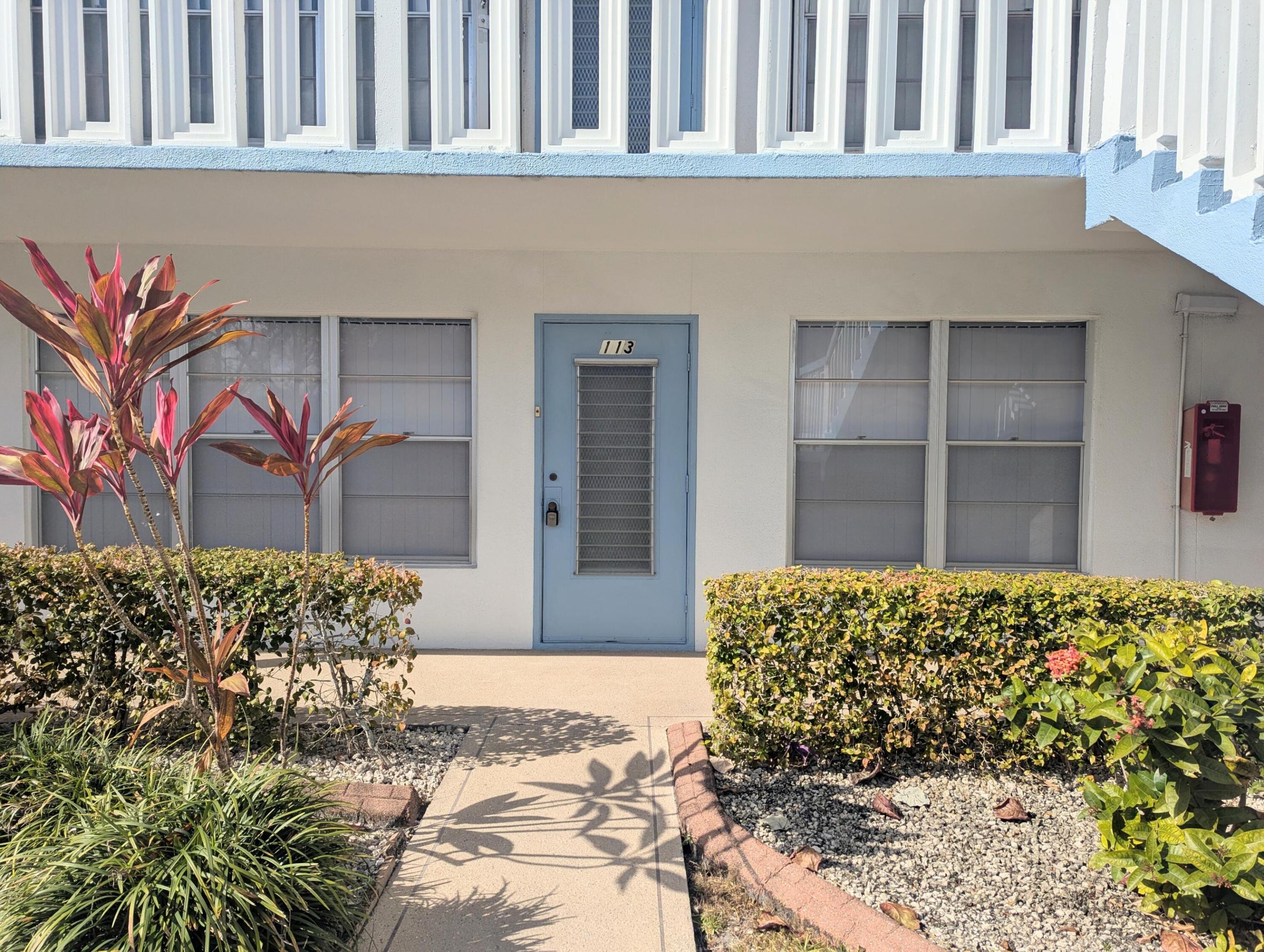 WELLINGTON CONDOS - Residential