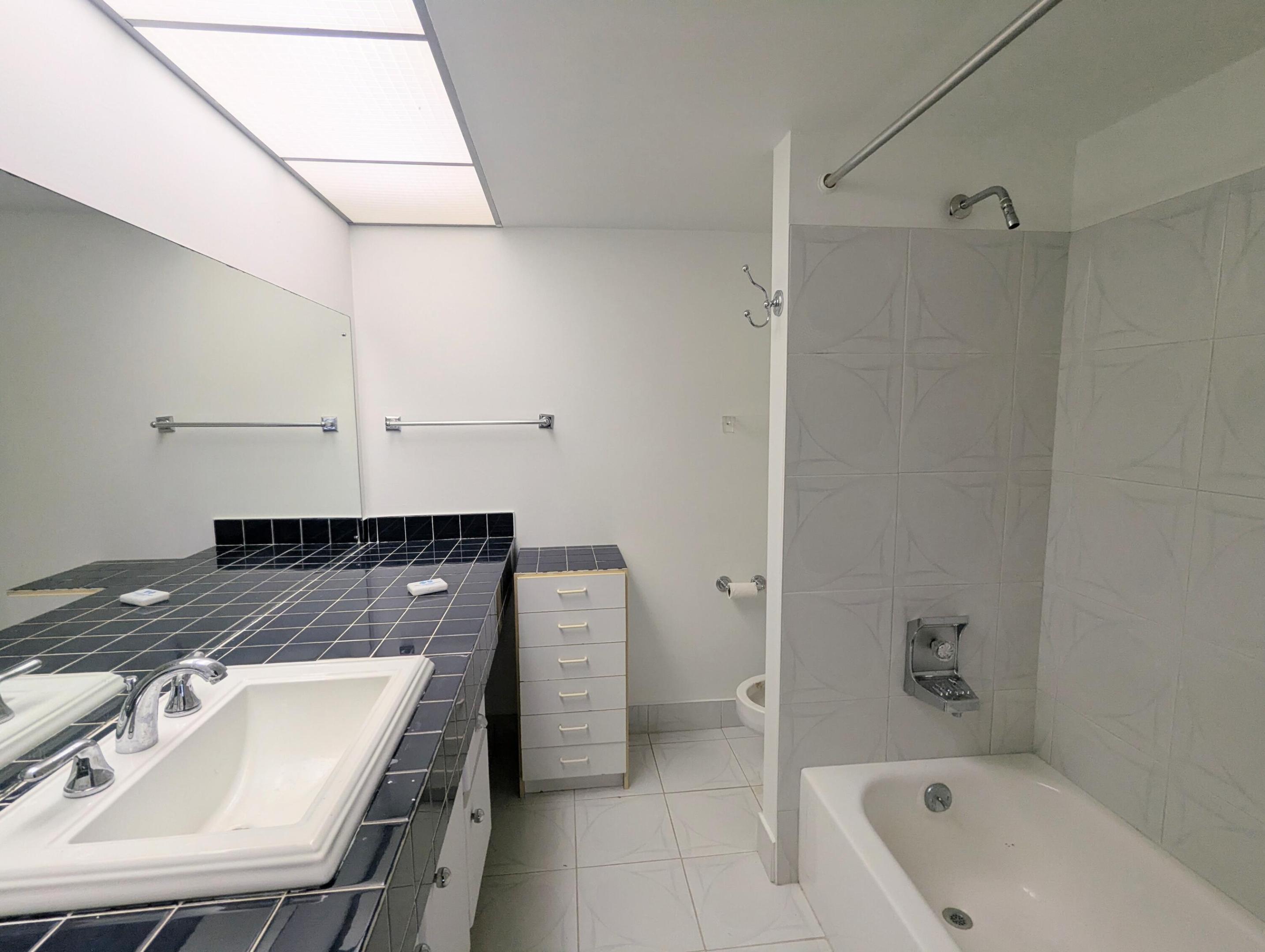 WELLINGTON CONDOS - Residential