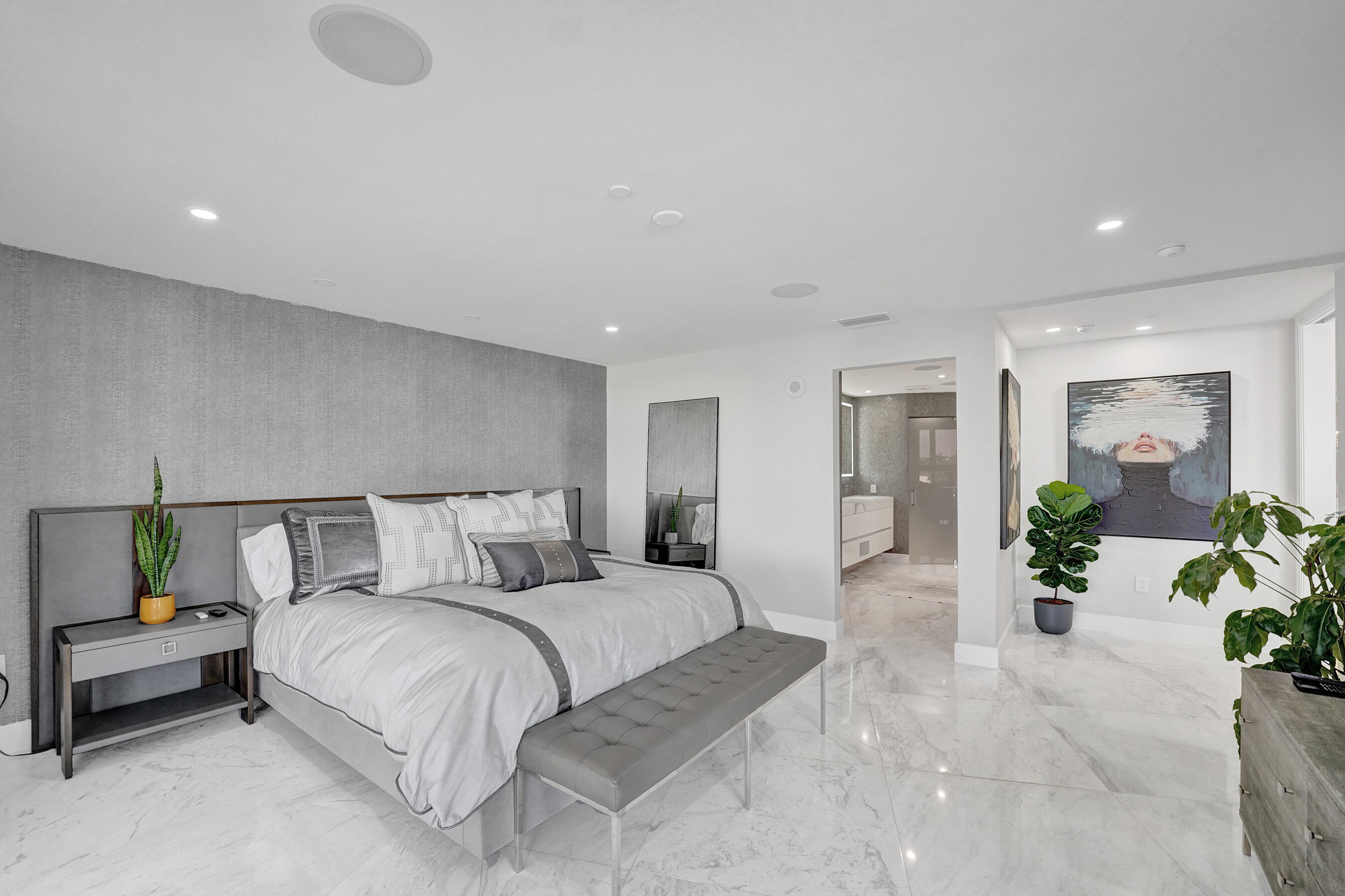 LA CASCADE CONDO - Residential