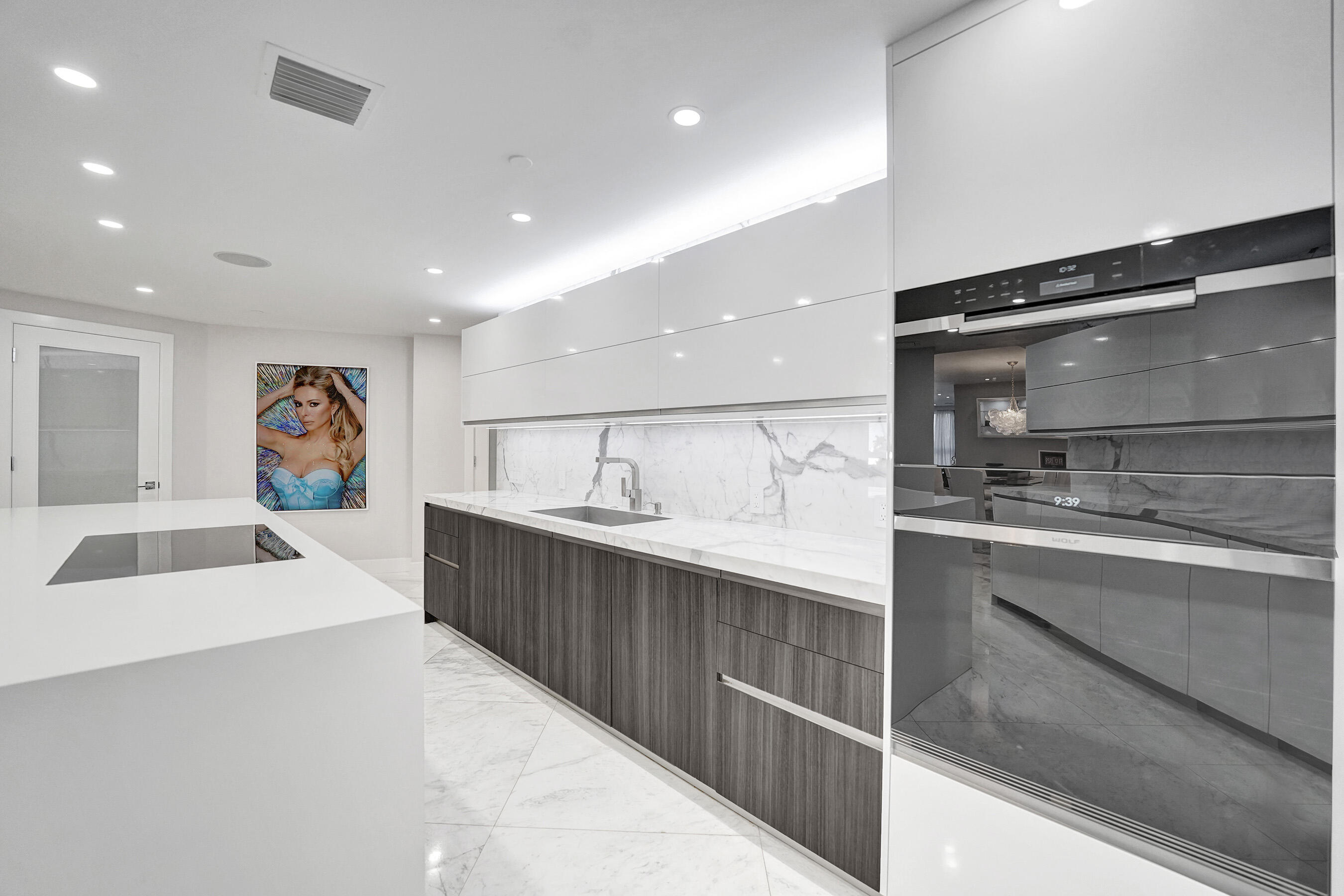 LA CASCADE CONDO - Residential